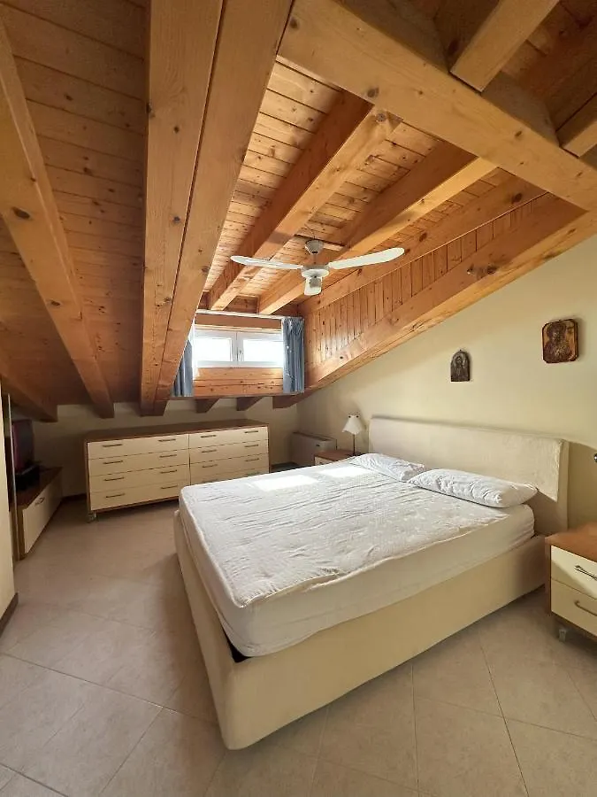 Jesolo Hawaii Apartments 0*, Лидо-ди-Езоло